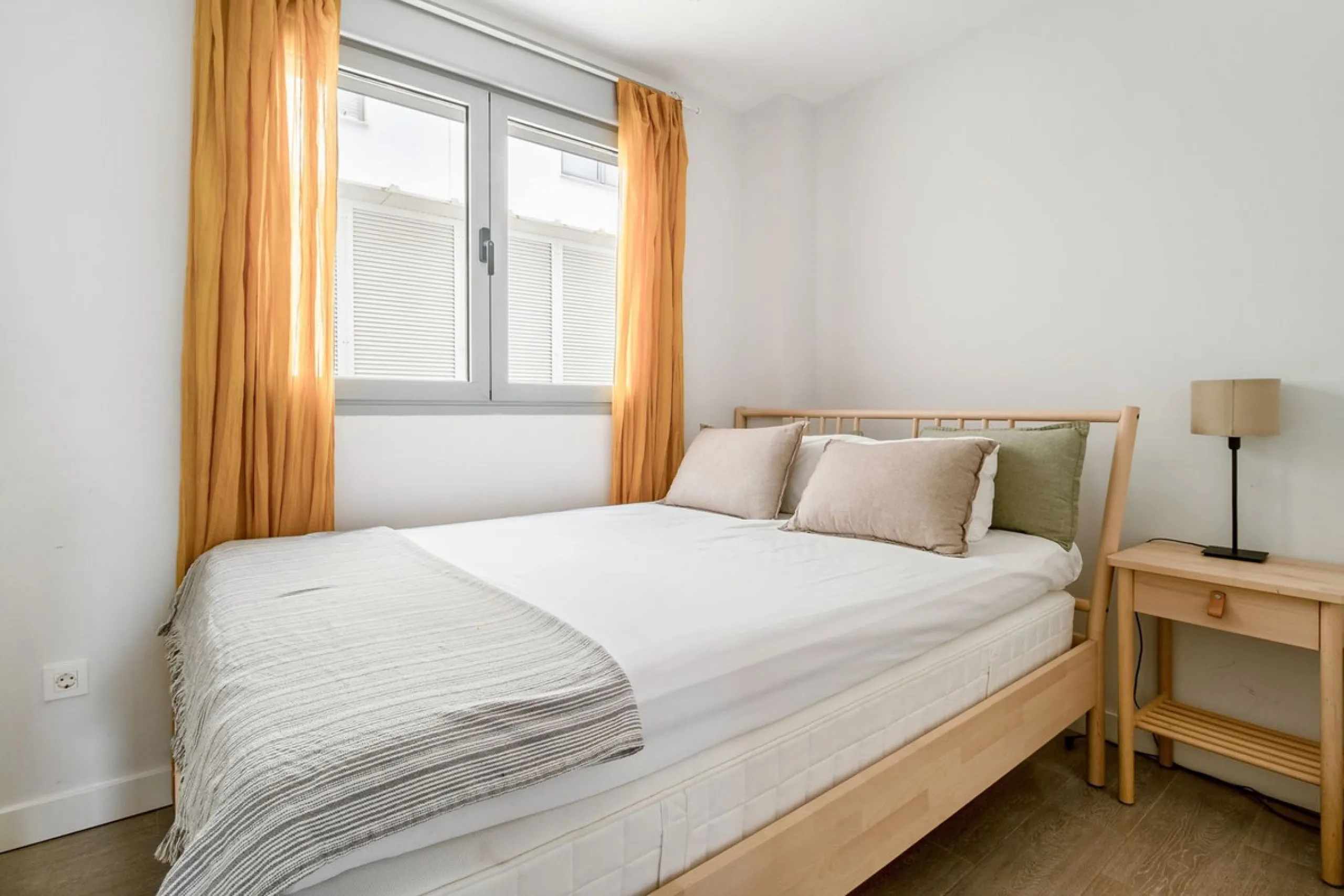 Apartment - Ground Floor Apartment в продаже в Torrox, Málaga. В доме 3 спален и 2 ванных комнат. Площадь дома 81 м²