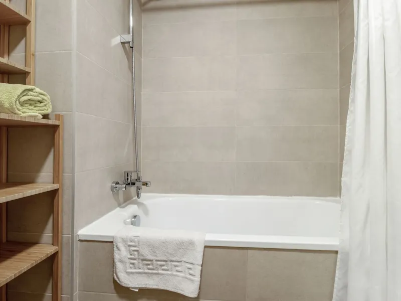 Apartment - Ground Floor Apartment в продаже в Torrox, Málaga. В доме 3 спален и 2 ванных комнат. Площадь дома 81 м²