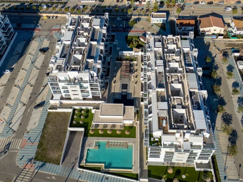 Apartment - Ground Floor Apartment в продаже в Torrox, Málaga. В доме 3 спален и 2 ванных комнат. Площадь дома 81 м²