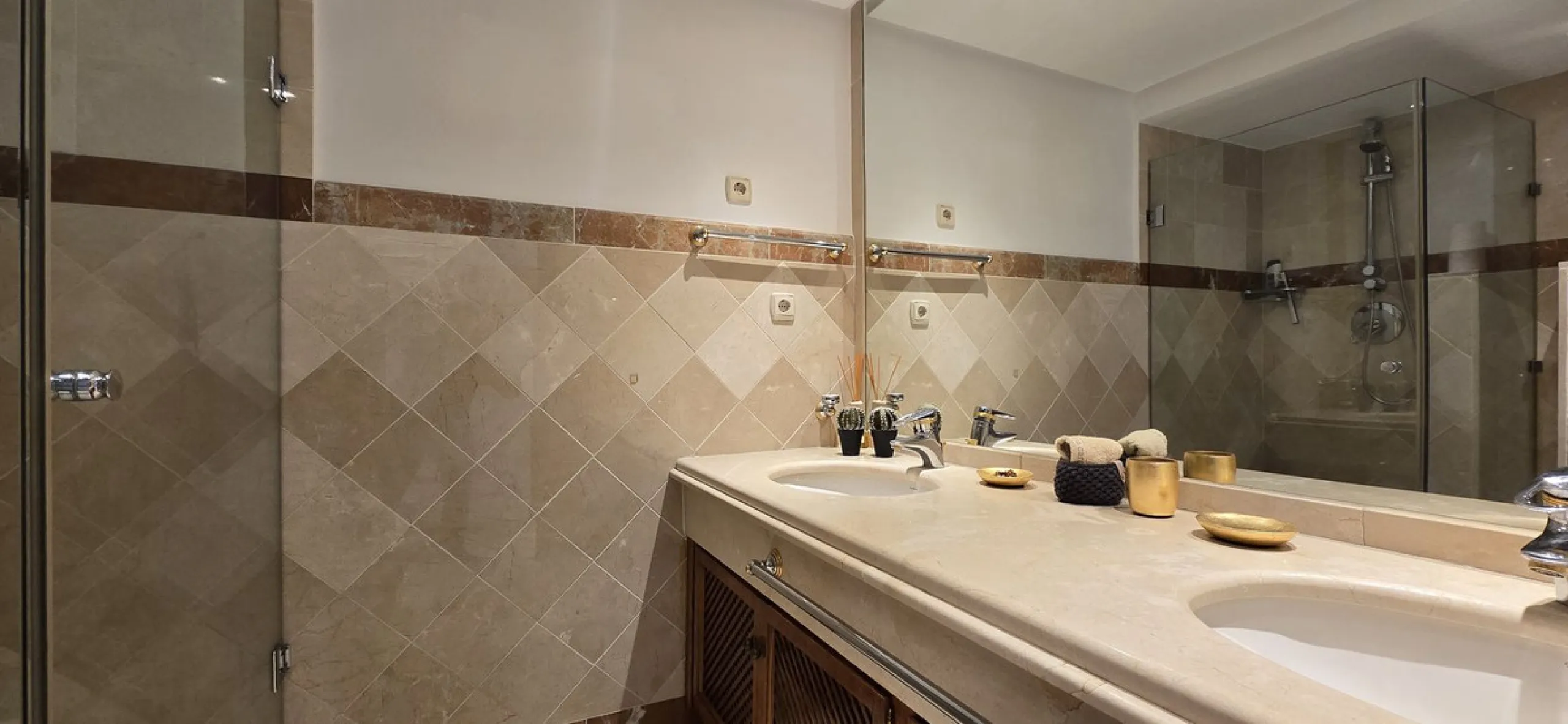 Estepona – Beachfront Luxury in a 5-Star Resort- CABO BERMEJO