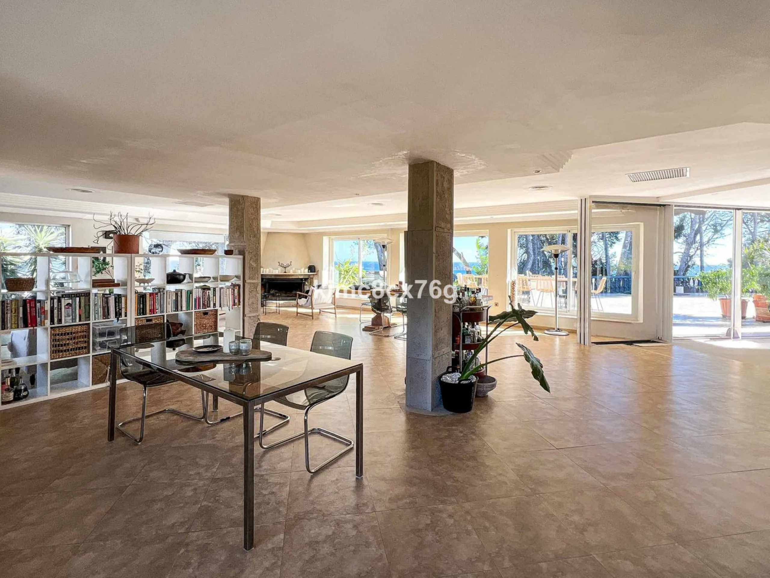 FOR SALE - EXCLUSIVE VILLA WITH 360º SEA AND MOUNTAIN VIEWS AT THE HIGHEST POINT OF TORREMOLINOS