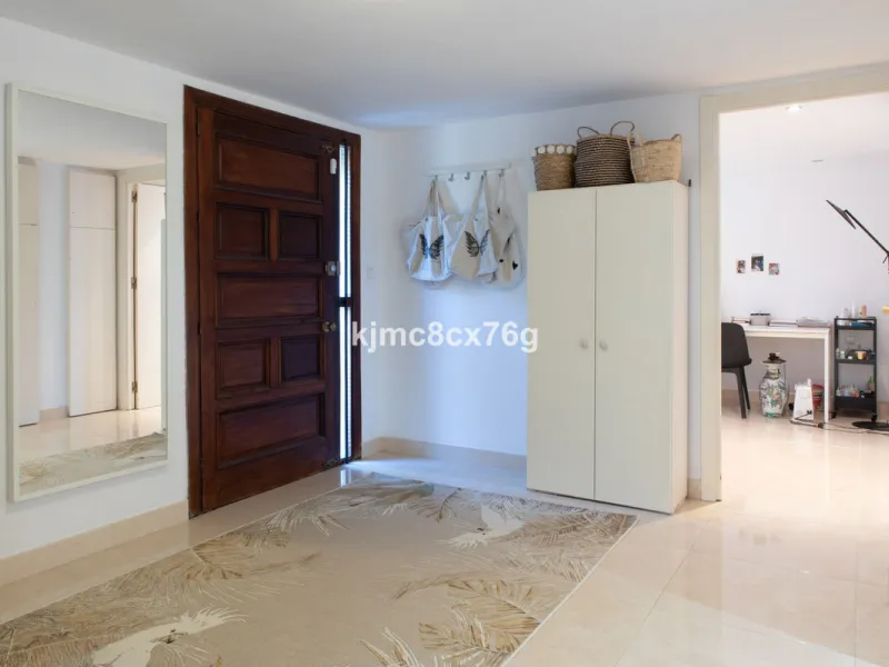 FOR SALE - EXCLUSIVE VILLA WITH 360º SEA AND MOUNTAIN VIEWS AT THE HIGHEST POINT OF TORREMOLINOS