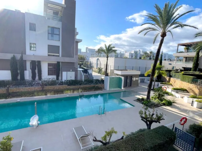 BEAUTIFUL APARTMENT IN NEW URBANIZATION NEXT TO THE PRESTIGIOUS AREA OF LOS FLAMINGOS