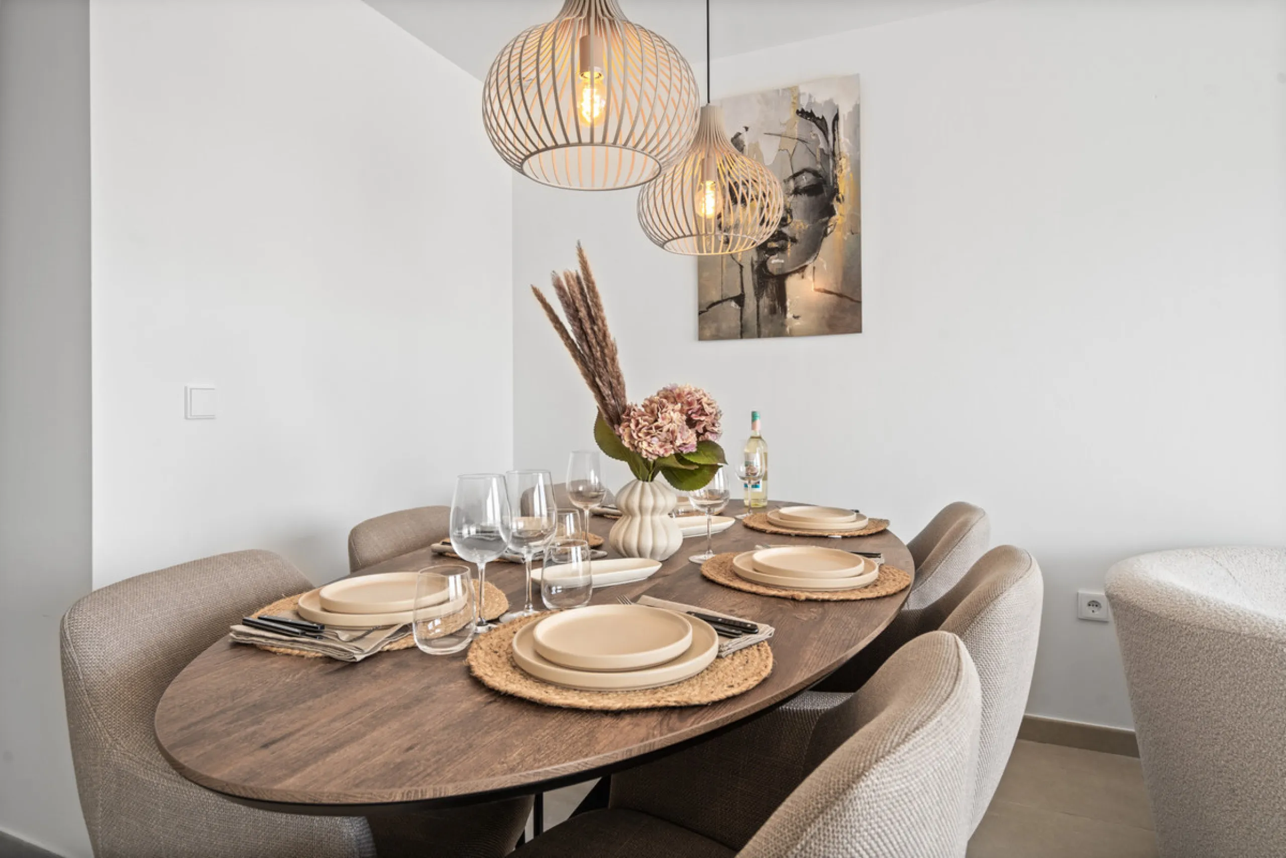 Apartment - Penthouse в продаже в Estepona, Málaga. В доме 3 спален и 2 ванных комнат. Площадь дома 104 м²