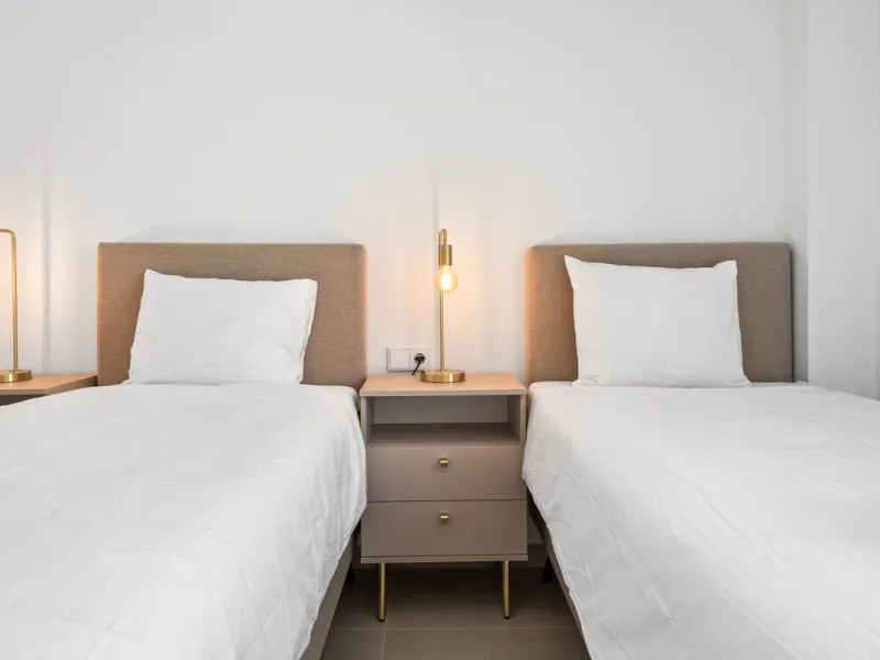 Apartment - Penthouse в продаже в Estepona, Málaga. В доме 3 спален и 2 ванных комнат. Площадь дома 104 м²