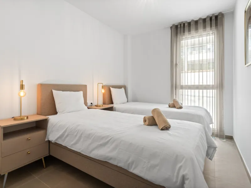 Apartment - Penthouse в продаже в Estepona, Málaga. В доме 3 спален и 2 ванных комнат. Площадь дома 104 м²
