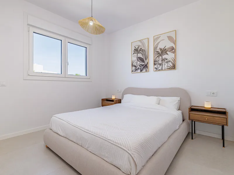 Apartment - Penthouse в продаже в Estepona, Málaga. В доме 3 спален и 2 ванных комнат. Площадь дома 123 м²