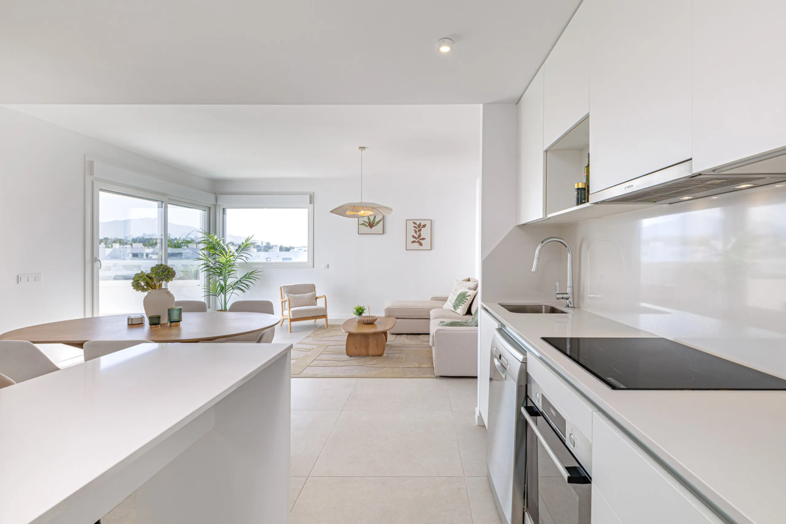 Apartment - Penthouse в продаже в Estepona, Málaga. В доме 3 спален и 2 ванных комнат. Площадь дома 123 м²