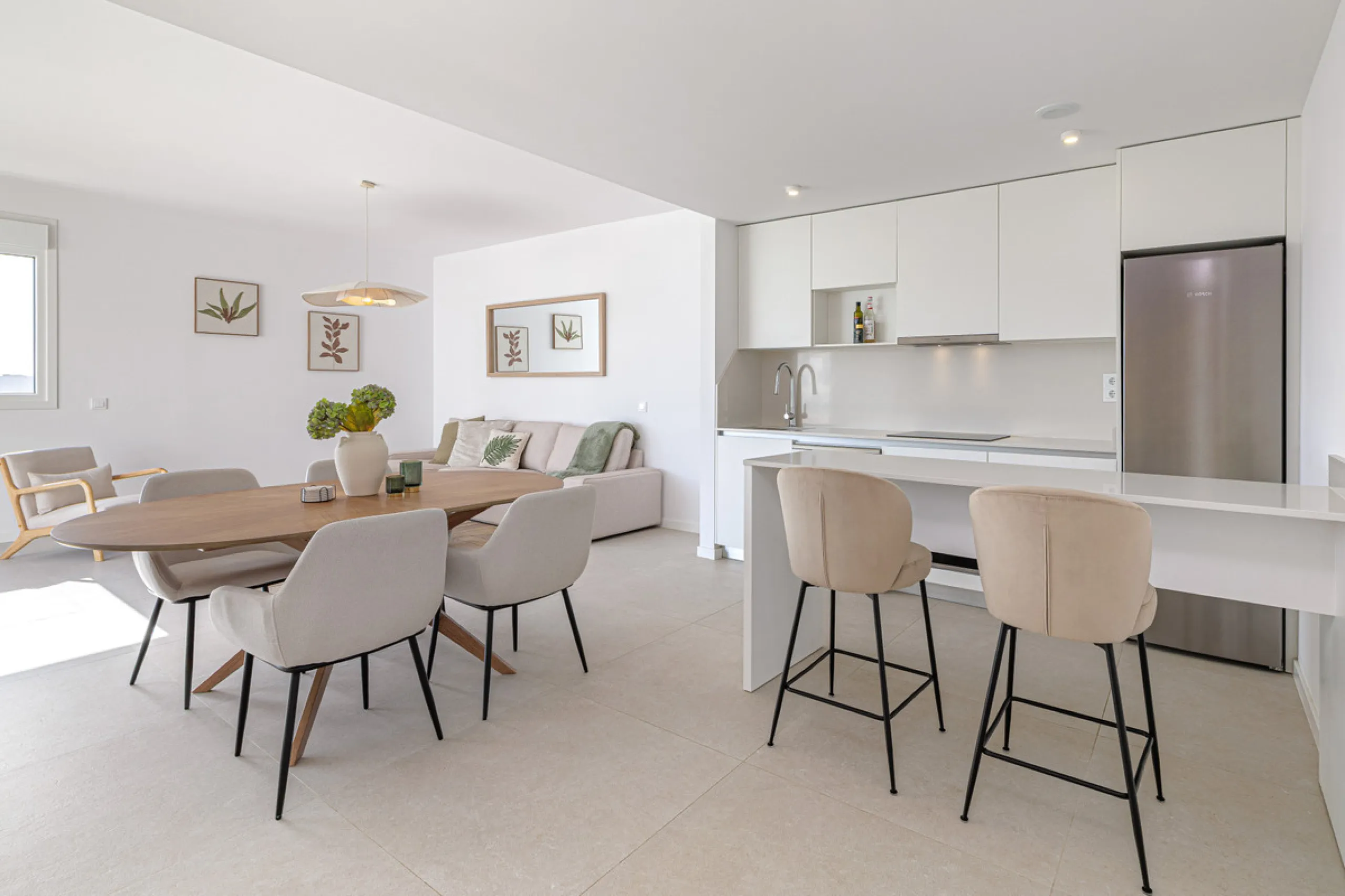 Apartment - Penthouse в продаже в Estepona, Málaga. В доме 3 спален и 2 ванных комнат. Площадь дома 123 м²