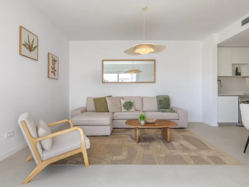 Apartment - Penthouse в продаже в Estepona, Málaga. В доме 3 спален и 2 ванных комнат. Площадь дома 123 м²