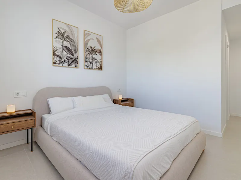 Apartment - Penthouse в продаже в Estepona, Málaga. В доме 3 спален и 2 ванных комнат. Площадь дома 123 м²