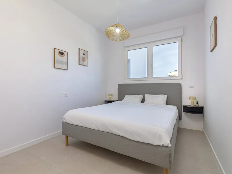 Apartment - Penthouse в продаже в Estepona, Málaga. В доме 3 спален и 2 ванных комнат. Площадь дома 123 м²