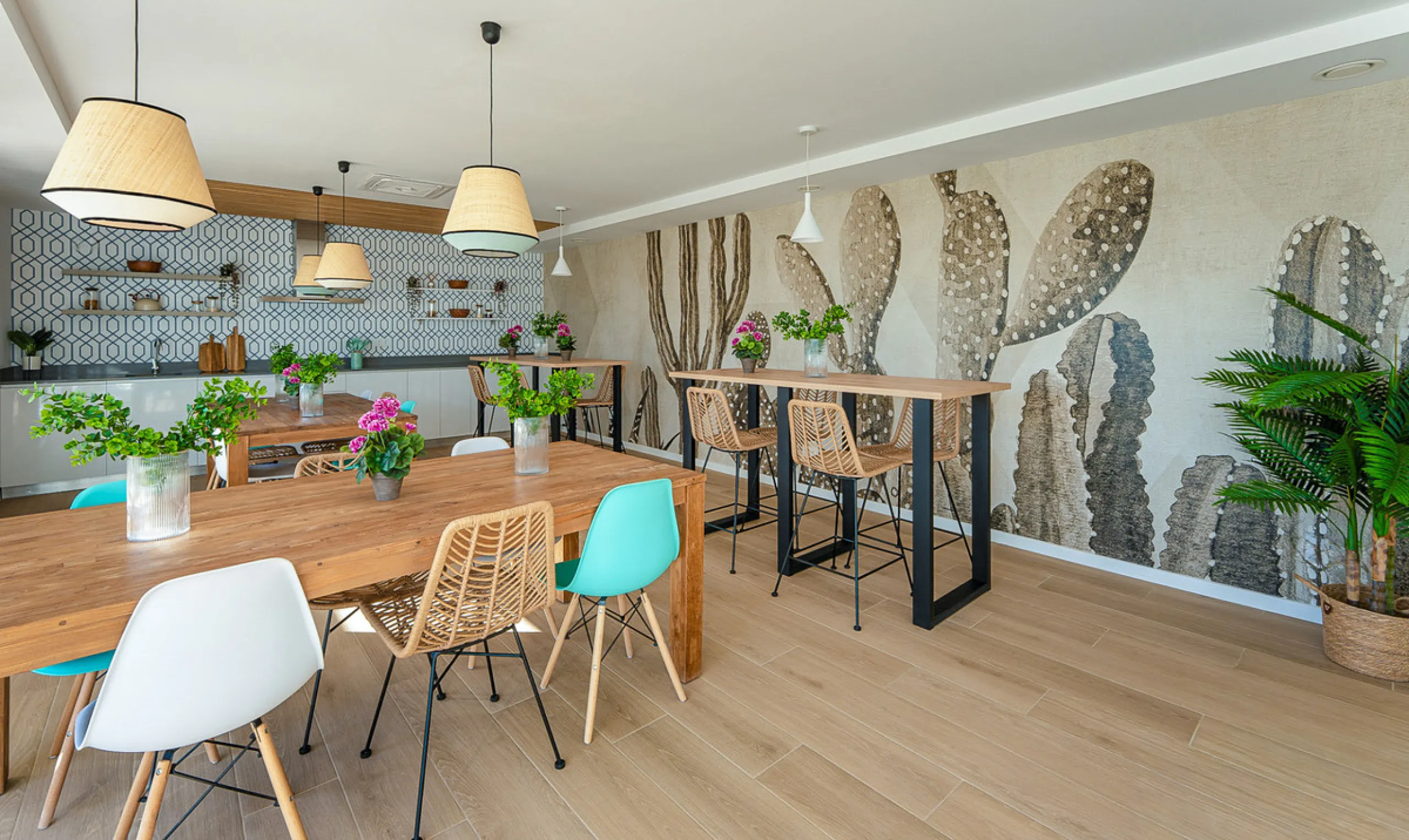Apartment - Penthouse в продаже в Estepona, Málaga. В доме 3 спален и 2 ванных комнат. Площадь дома 123 м²
