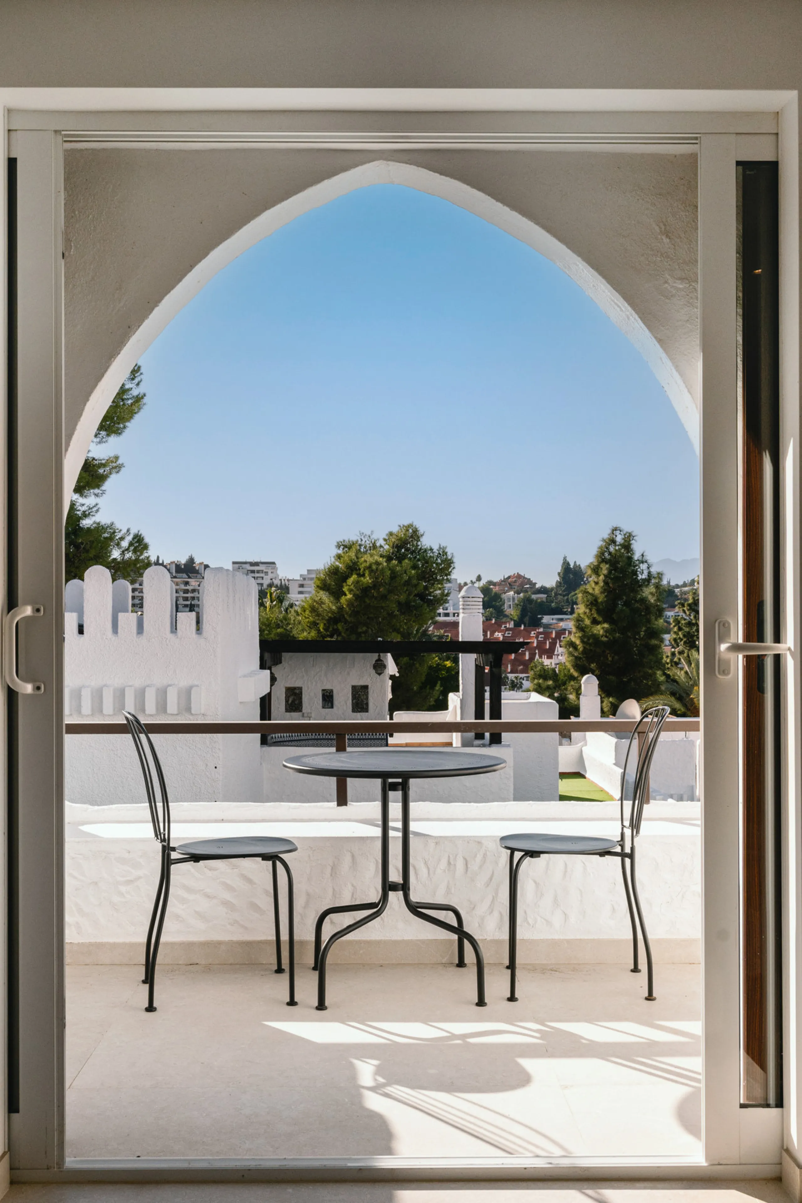 Apartment - Penthouse Duplex в продаже в Marbella, Málaga. В доме 3 спален и 2 ванных комнат. Площадь дома 105 м²