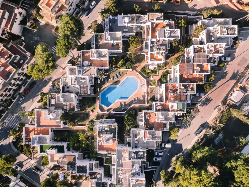 Apartment - Penthouse Duplex в продаже в Marbella, Málaga. В доме 3 спален и 2 ванных комнат. Площадь дома 105 м²