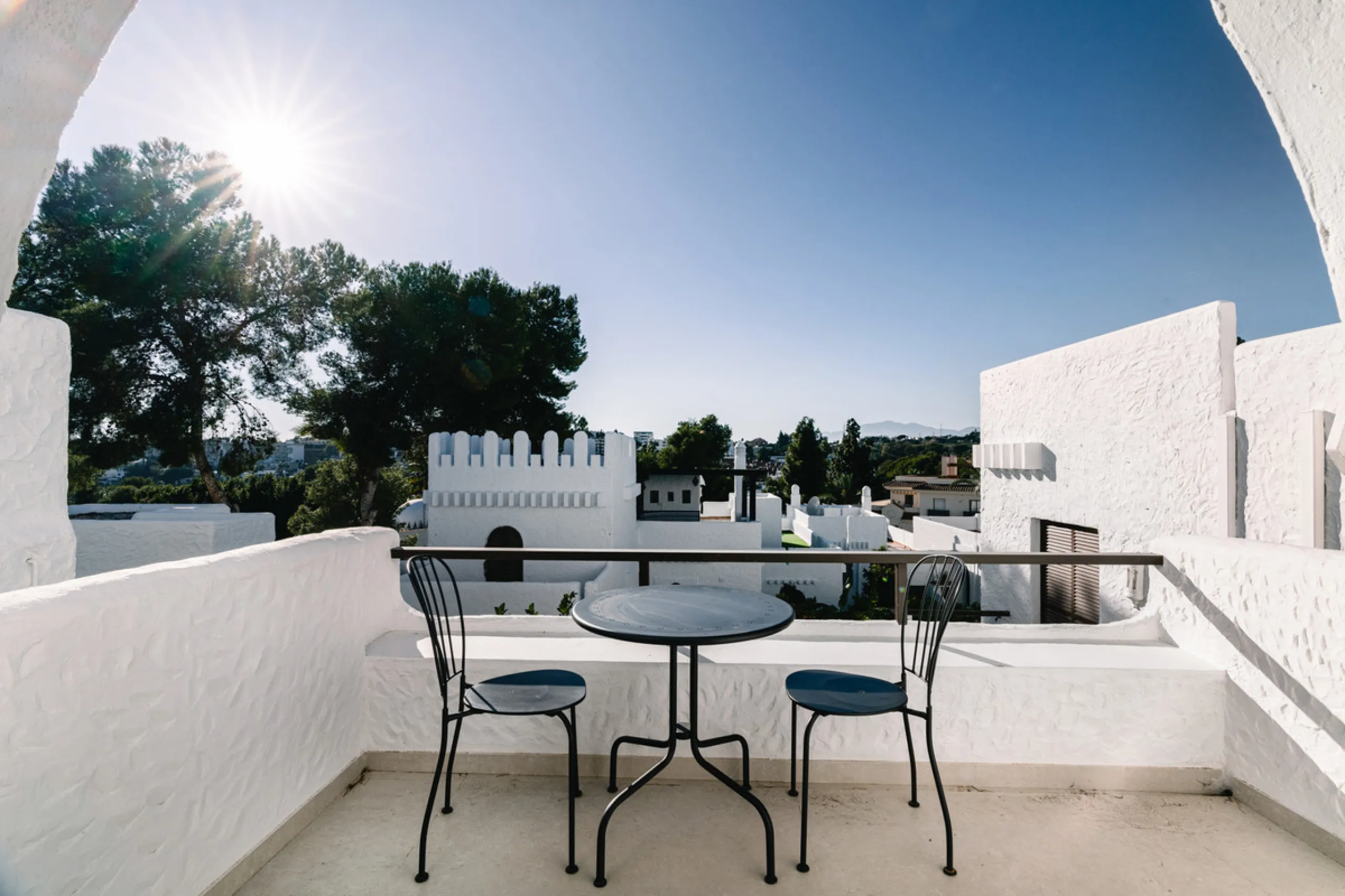 Apartment - Penthouse Duplex в продаже в Marbella, Málaga. В доме 3 спален и 2 ванных комнат. Площадь дома 105 м²