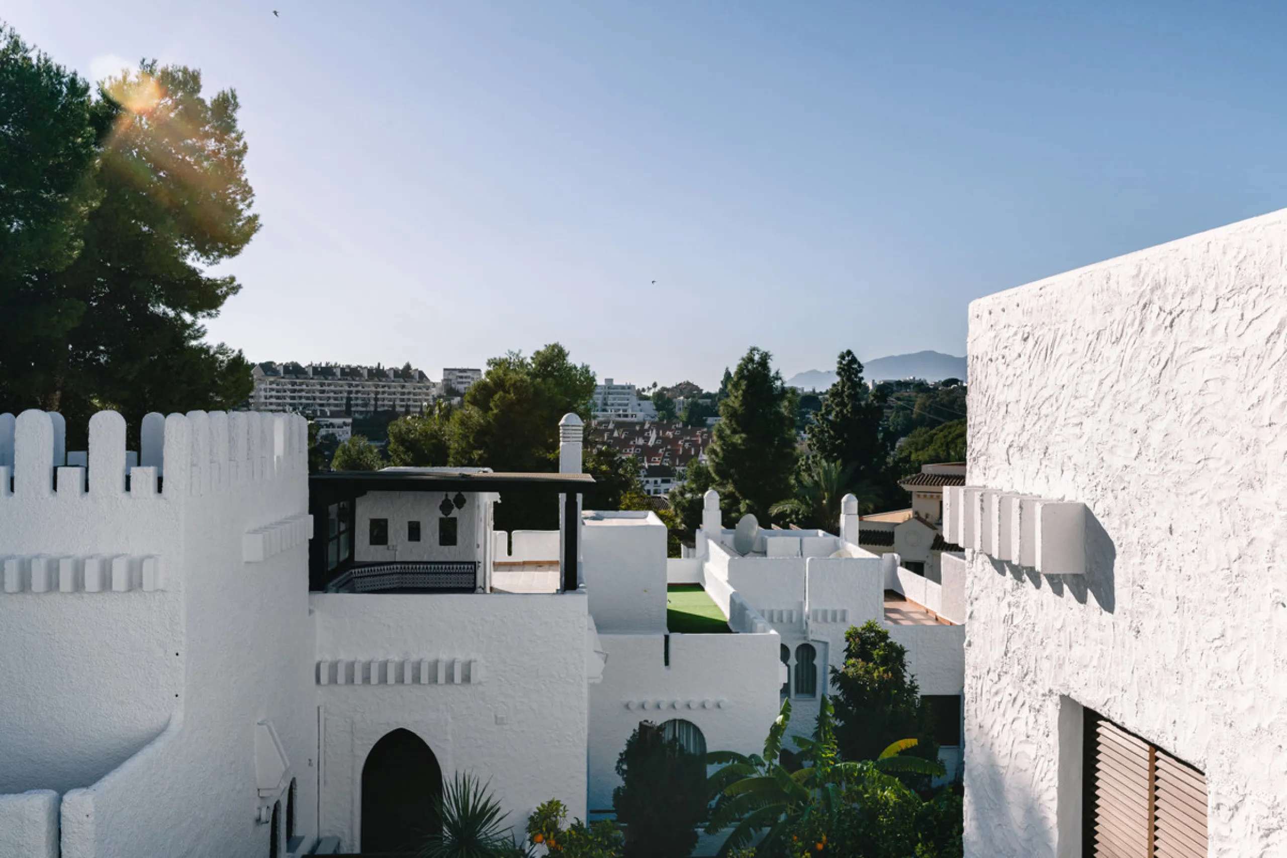 Apartment - Penthouse Duplex в продаже в Marbella, Málaga. В доме 3 спален и 2 ванных комнат. Площадь дома 105 м²