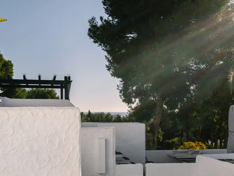 Apartment - Penthouse Duplex в продаже в Marbella, Málaga. В доме 3 спален и 2 ванных комнат. Площадь дома 105 м²