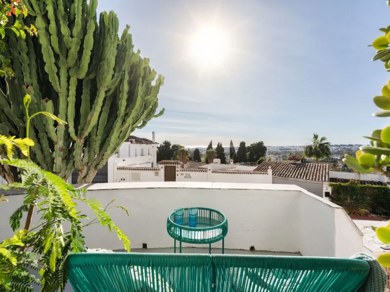 House - Semi-Detached House в продаже в Marbella, Málaga. В доме 3 спален и 3 ванных комнат. Площадь дома 114 м². Площадь участка 179 м²