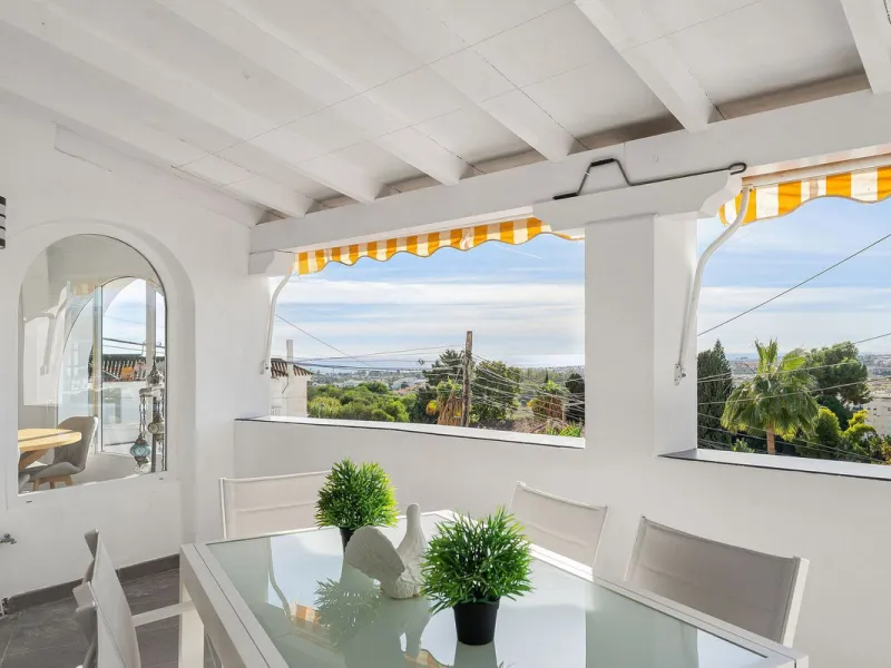 House - Semi-Detached House в продаже в Marbella, Málaga. В доме 3 спален и 3 ванных комнат. Площадь дома 114 м². Площадь участка 179 м²