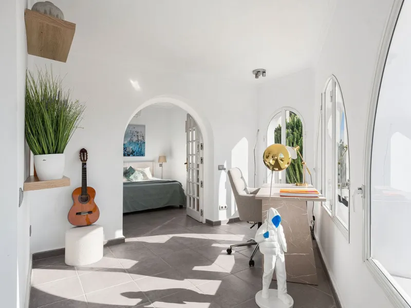 House - Semi-Detached House в продаже в Marbella, Málaga. В доме 3 спален и 3 ванных комнат. Площадь дома 114 м². Площадь участка 179 м²