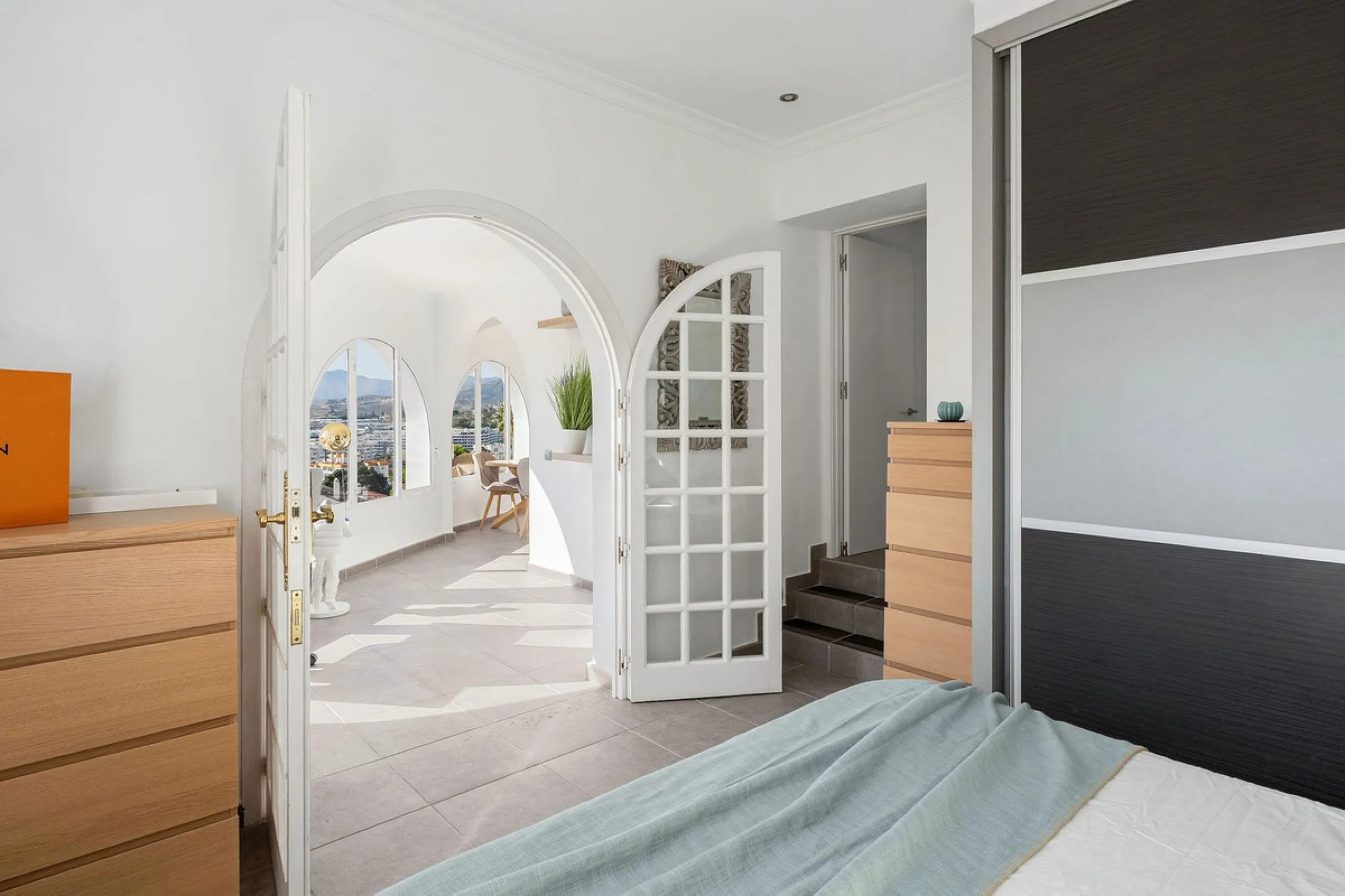 House - Semi-Detached House в продаже в Marbella, Málaga. В доме 3 спален и 3 ванных комнат. Площадь дома 114 м². Площадь участка 179 м²