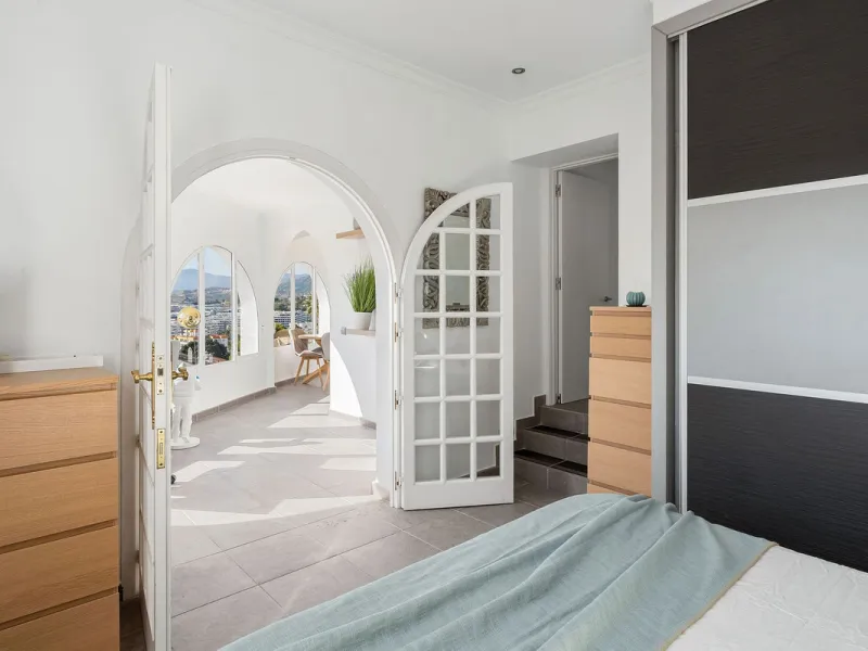 House - Semi-Detached House в продаже в Marbella, Málaga. В доме 3 спален и 3 ванных комнат. Площадь дома 114 м². Площадь участка 179 м²