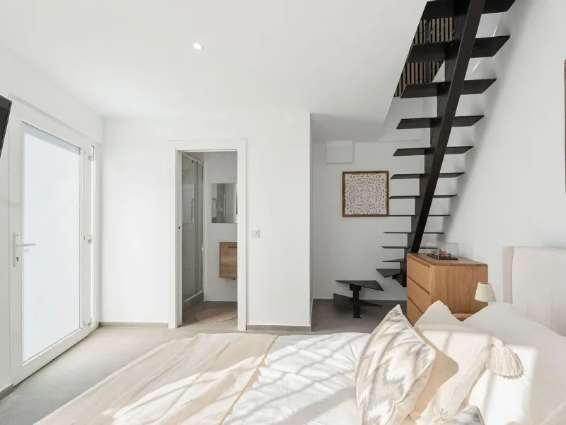 House - Semi-Detached House в продаже в Marbella, Málaga. В доме 3 спален и 3 ванных комнат. Площадь дома 114 м². Площадь участка 179 м²