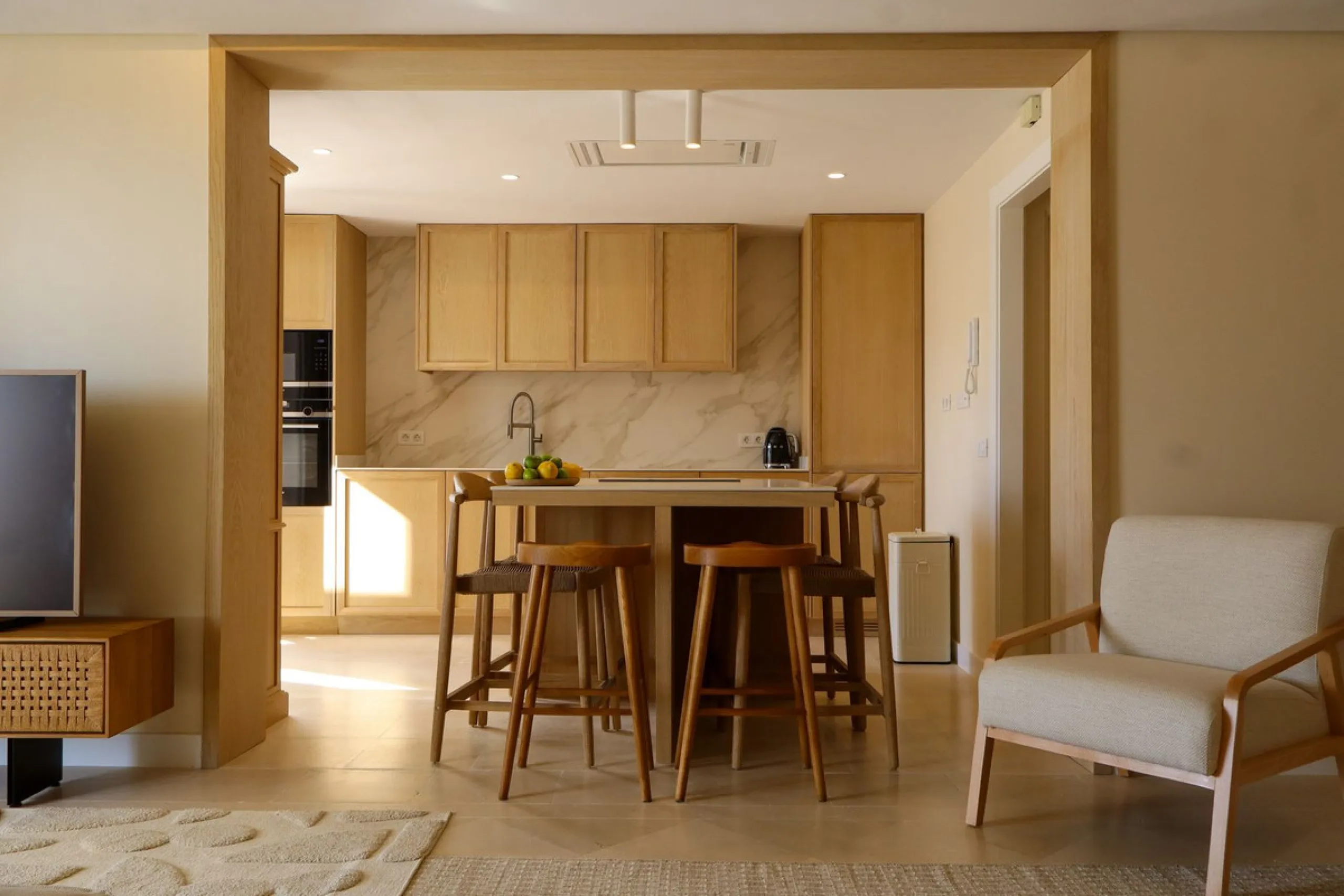 Luxury Fully Renovated Apartment in Nueva Andalucía – Aloha, Marbella