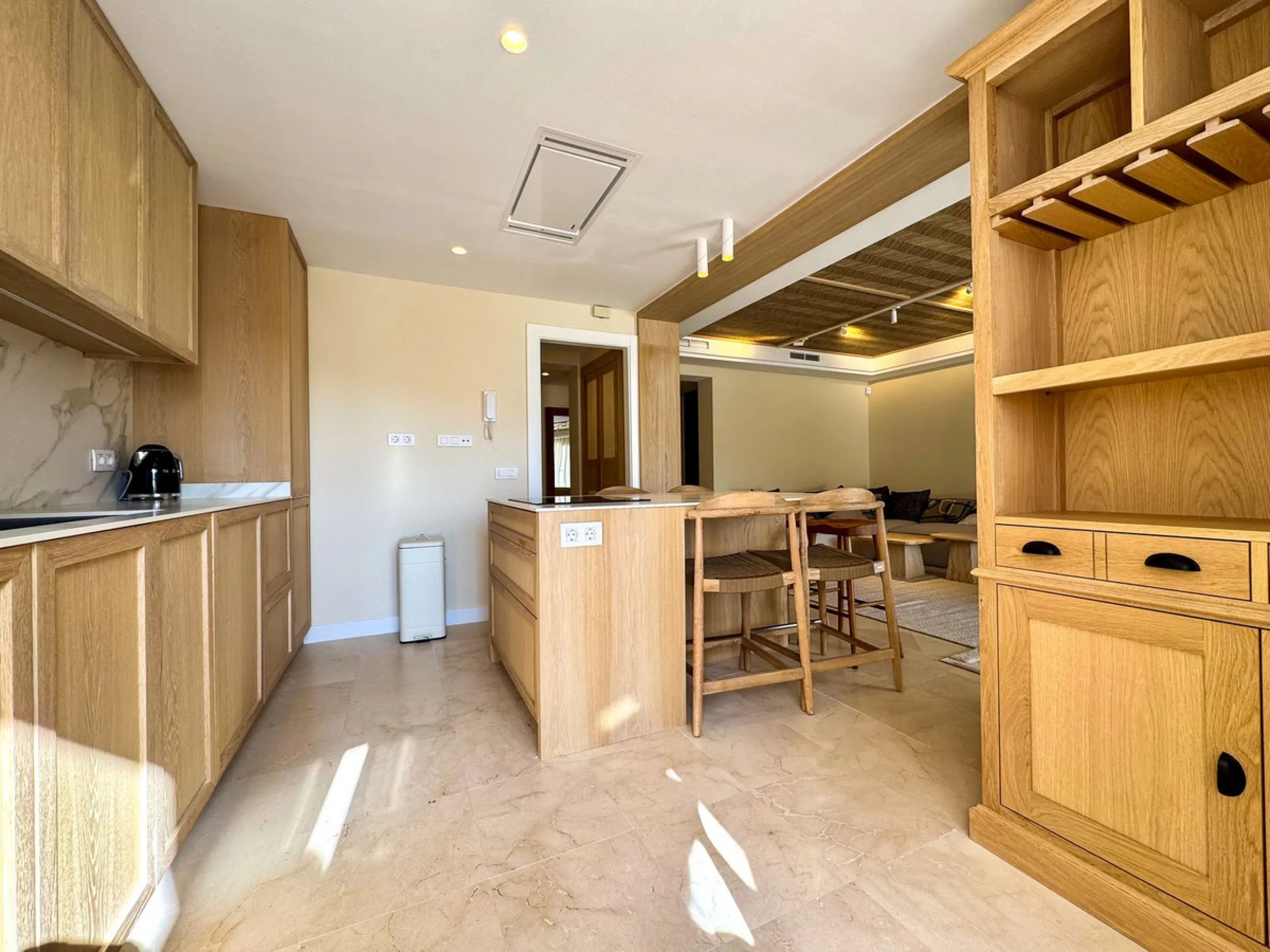 Luxury Fully Renovated Apartment in Nueva Andalucía – Aloha, Marbella