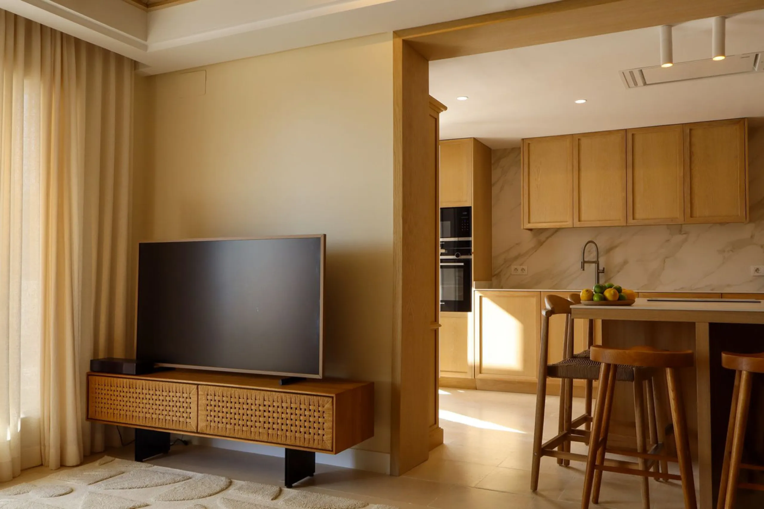 Luxury Fully Renovated Apartment in Nueva Andalucía – Aloha, Marbella