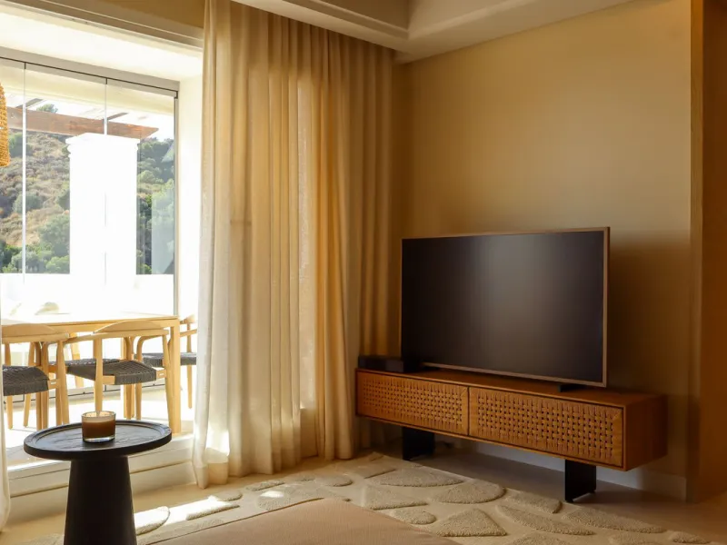 Luxury Fully Renovated Apartment in Nueva Andalucía – Aloha, Marbella