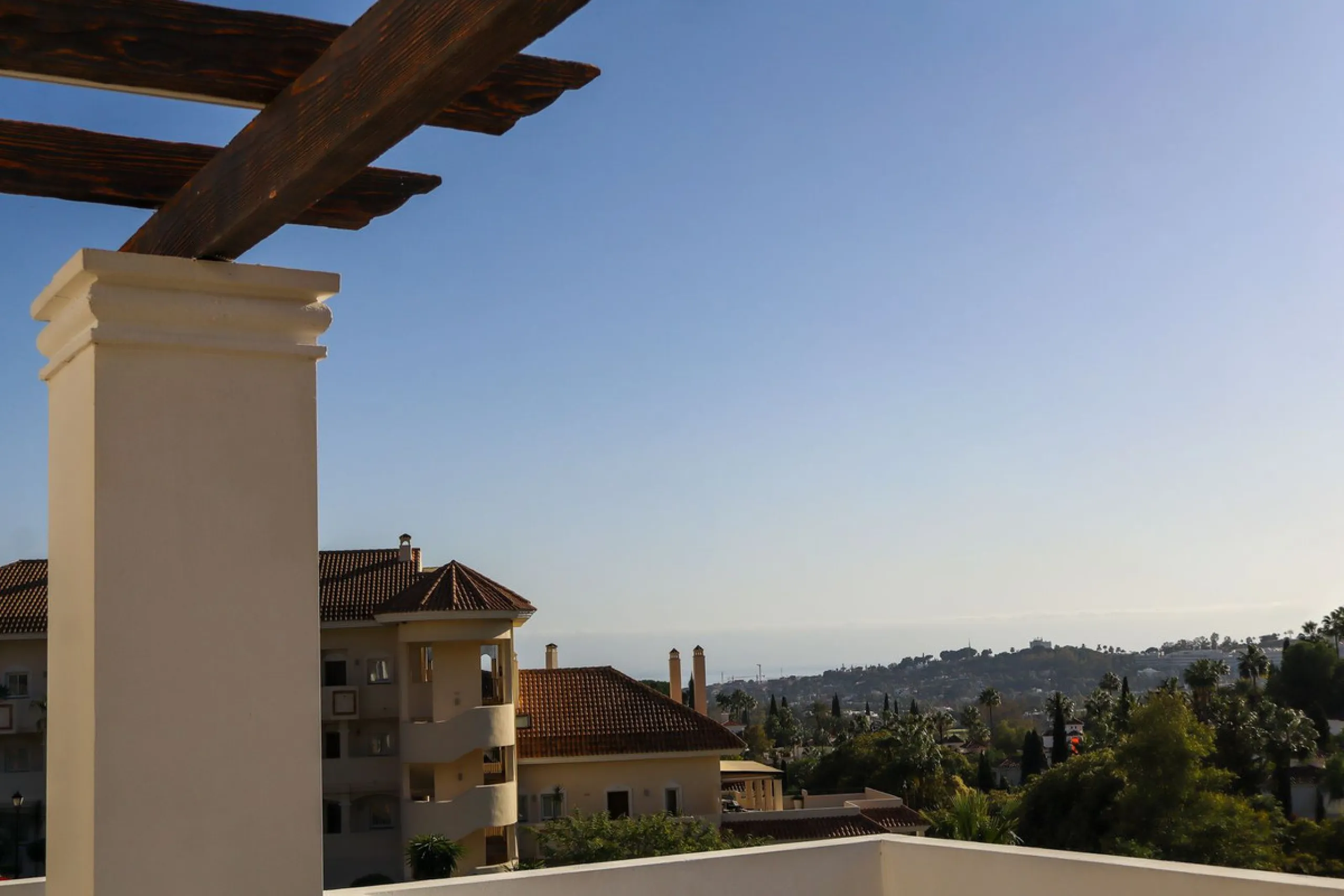Luxury Fully Renovated Apartment in Nueva Andalucía – Aloha, Marbella