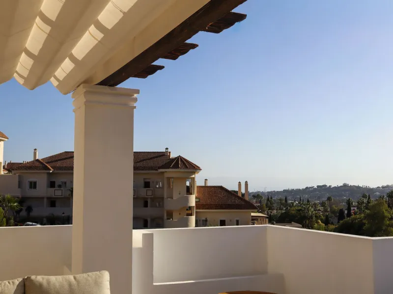 Luxury Fully Renovated Apartment in Nueva Andalucía – Aloha, Marbella