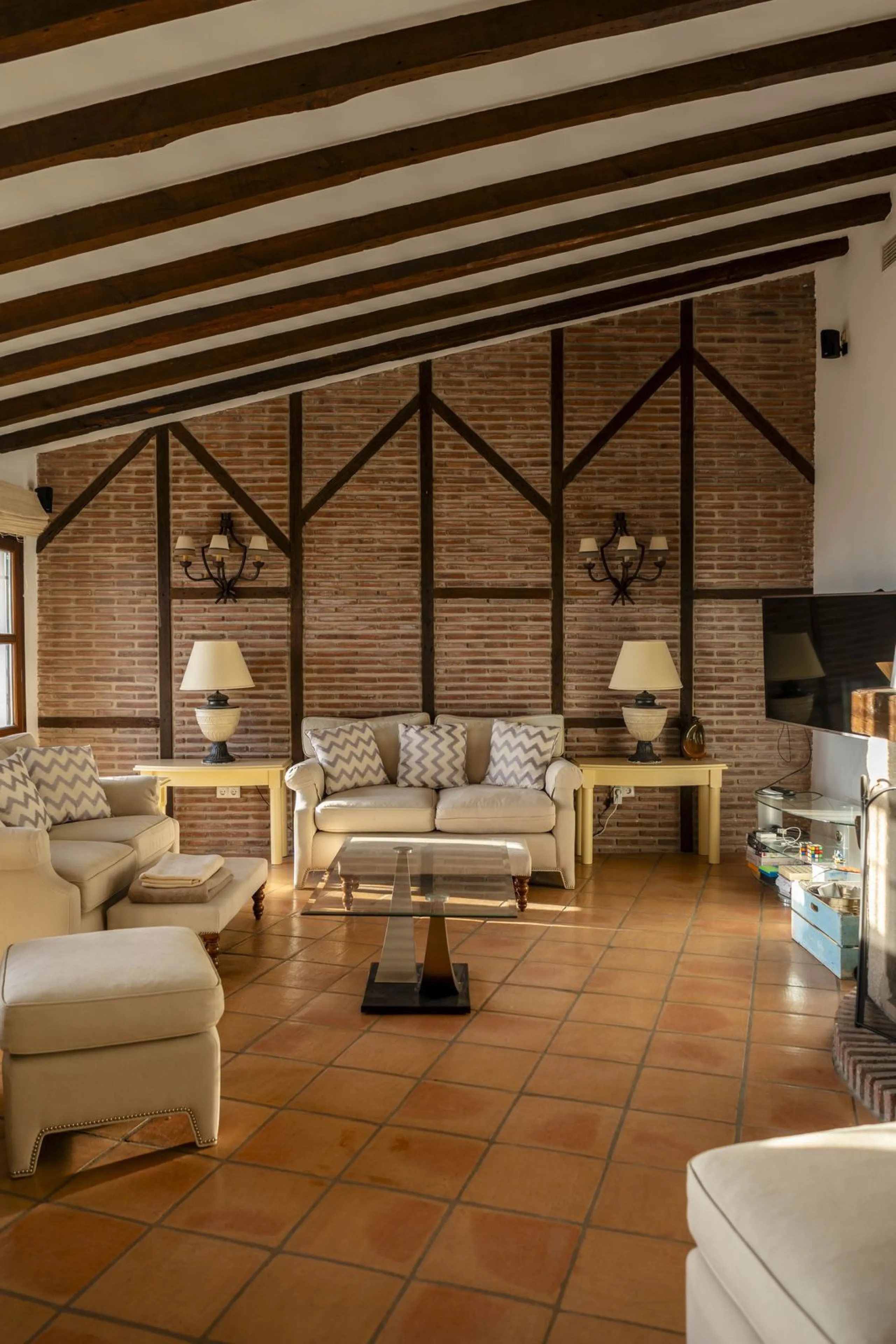 Exceptional Opportunity! Stunning Country-Style Villa with Panoramic Views – Lomas de Mijas