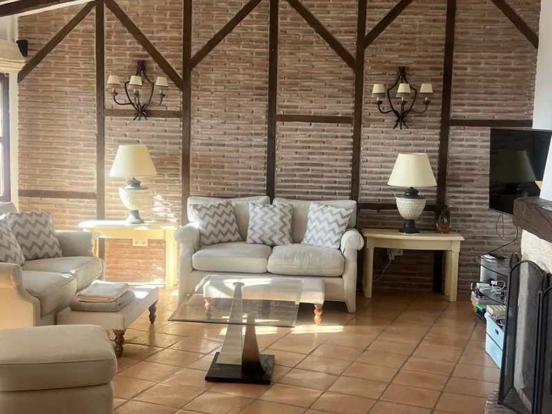 Exceptional Opportunity! Stunning Country-Style Villa with Panoramic Views – Lomas de Mijas