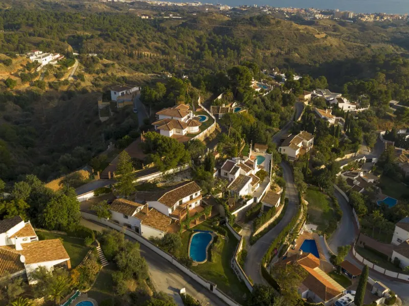Exceptional Opportunity! Stunning Country-Style Villa with Panoramic Views – Lomas de Mijas