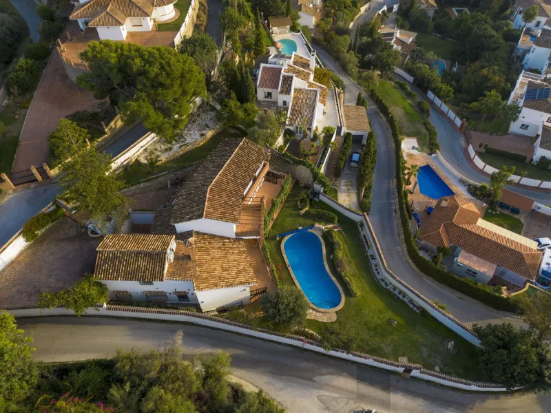 Exceptional Opportunity! Stunning Country-Style Villa with Panoramic Views – Lomas de Mijas