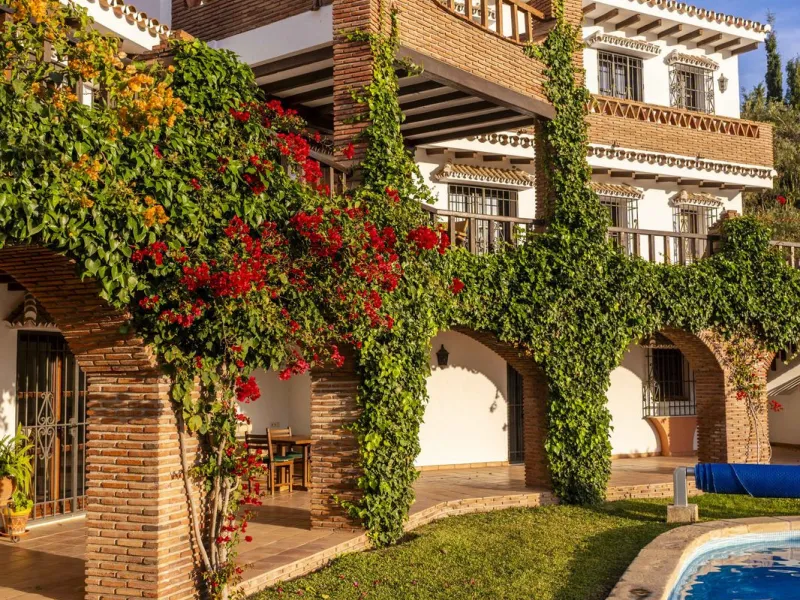 Exceptional Opportunity! Stunning Country-Style Villa with Panoramic Views – Lomas de Mijas