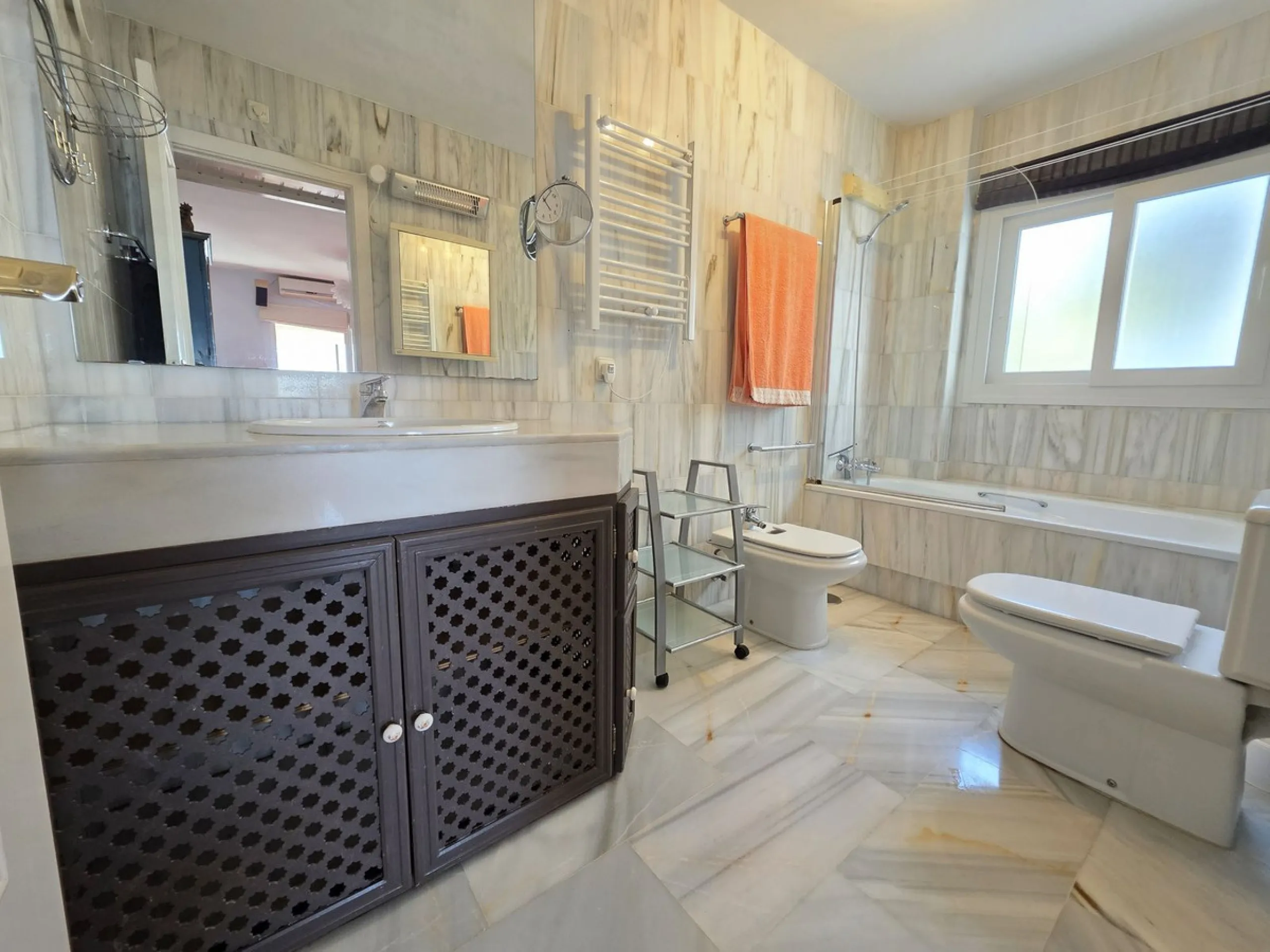 BREATHTAKING SEA VIEWS from every corner of this apartment!!!