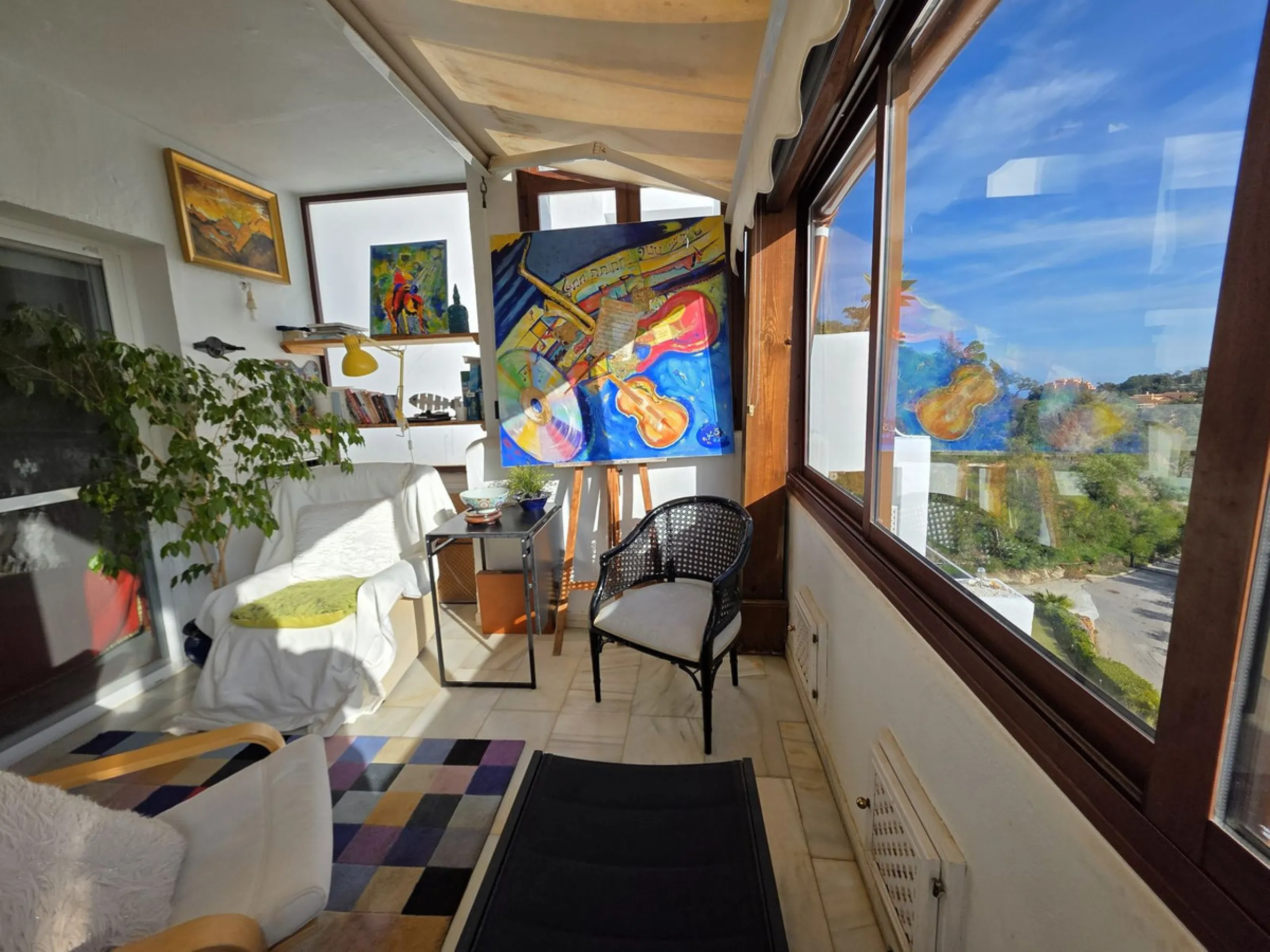 BREATHTAKING SEA VIEWS from every corner of this apartment!!!