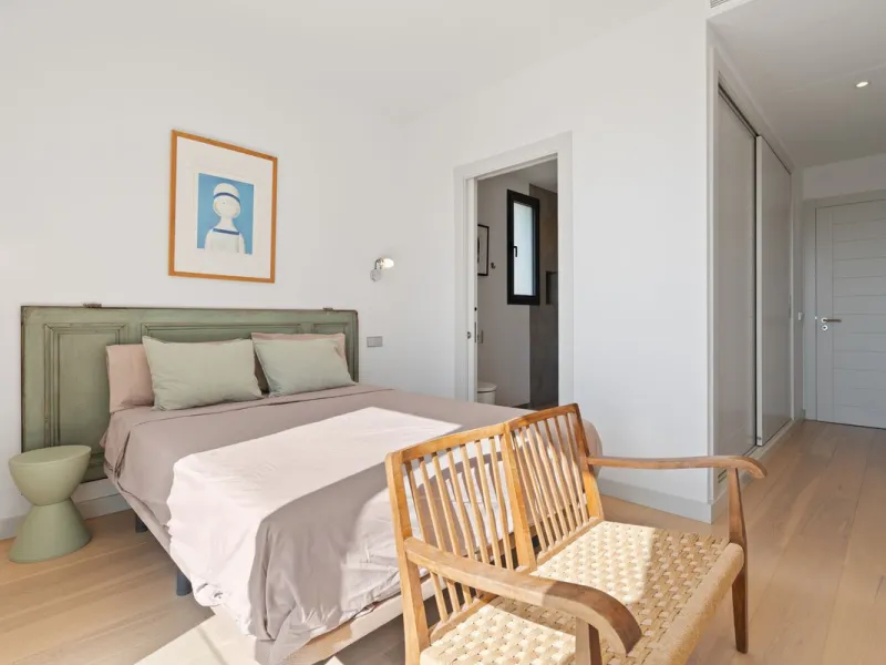 Modern Mediterranean villa in El Madroñal, a contemporary hillside retreat with breathtaking mountain and sea views.