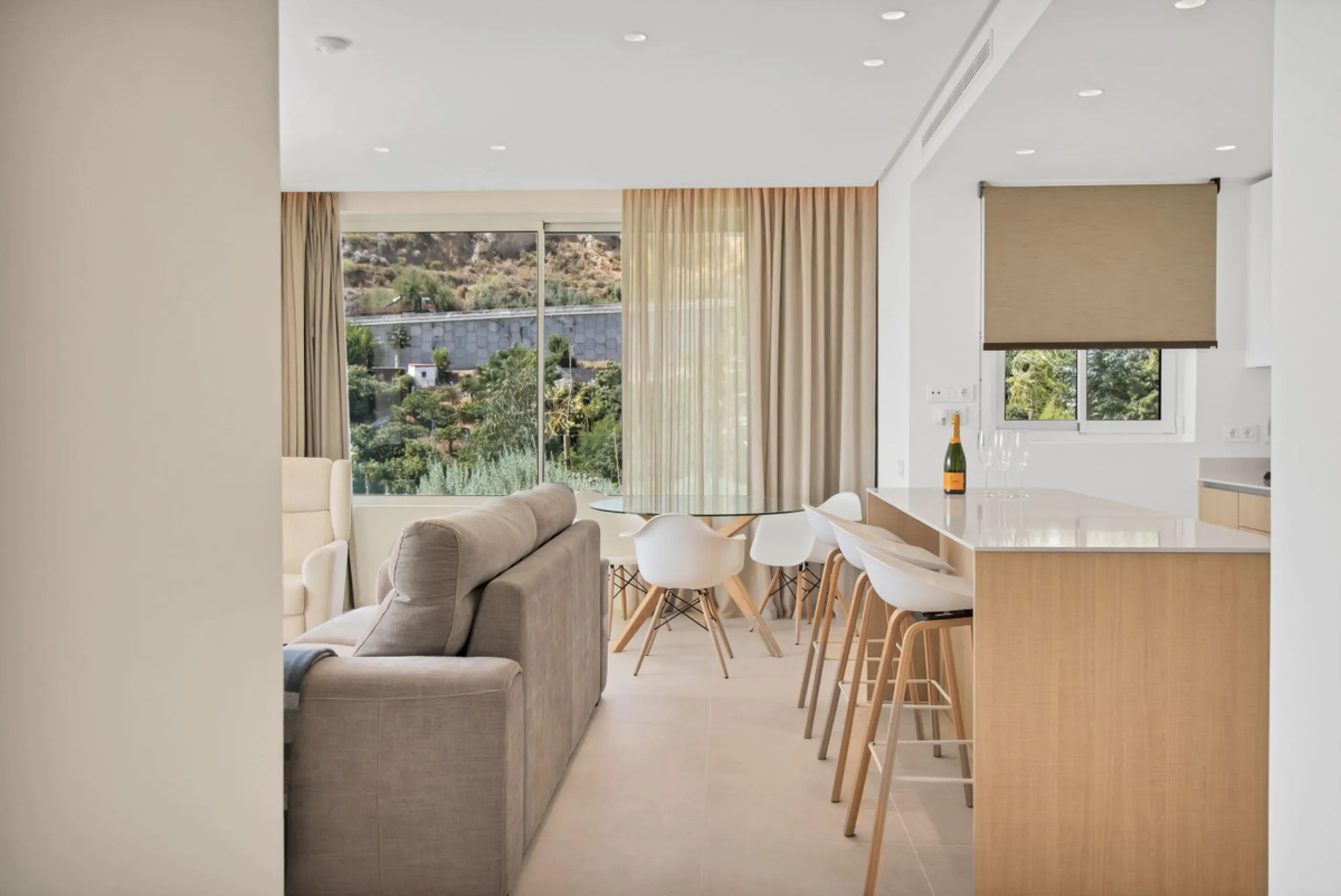 Dream Apartment with a Large Private Garden and Sea Views