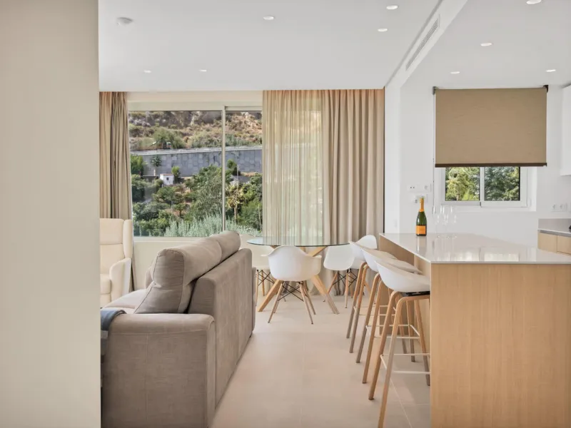 Dream Apartment with a Large Private Garden and Sea Views
