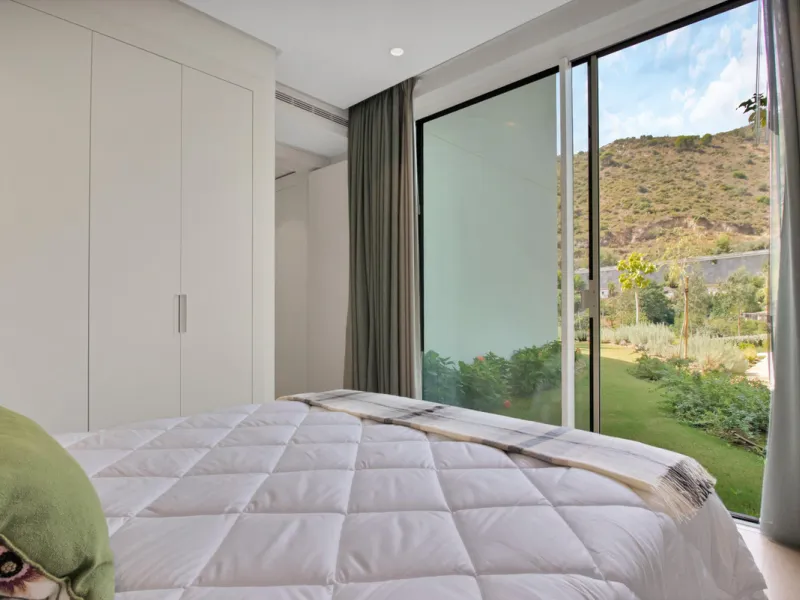 Dream Apartment with a Large Private Garden and Sea Views