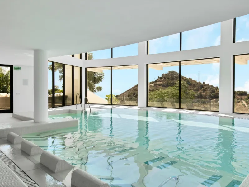 Dream Apartment with a Large Private Garden and Sea Views