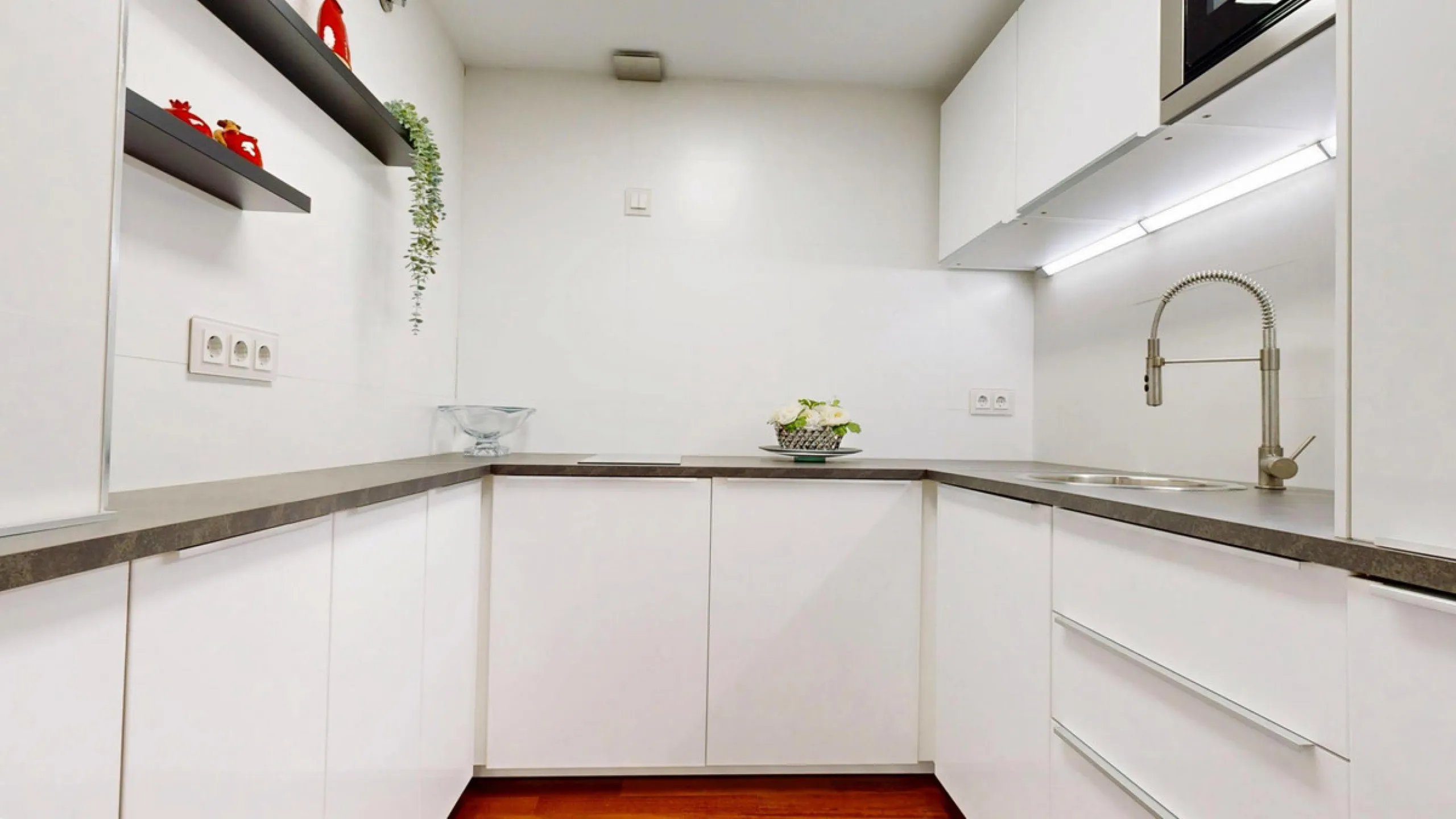 Apartment - Duplex в продаже в Málaga, Málaga. В доме 2 спален и 2 ванных комнат. Площадь дома 77 м²