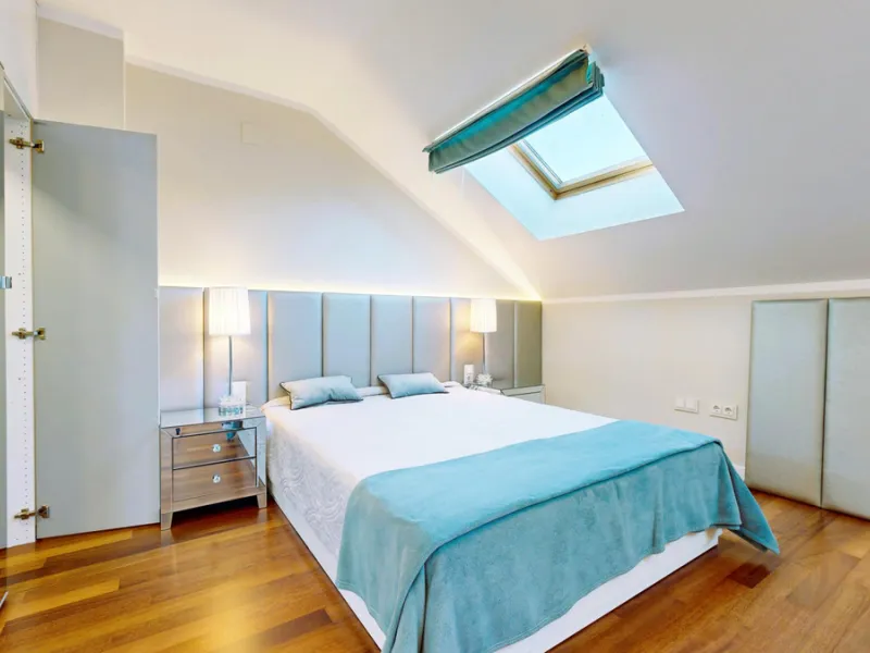 Apartment - Duplex в продаже в Málaga, Málaga. В доме 2 спален и 2 ванных комнат. Площадь дома 77 м²