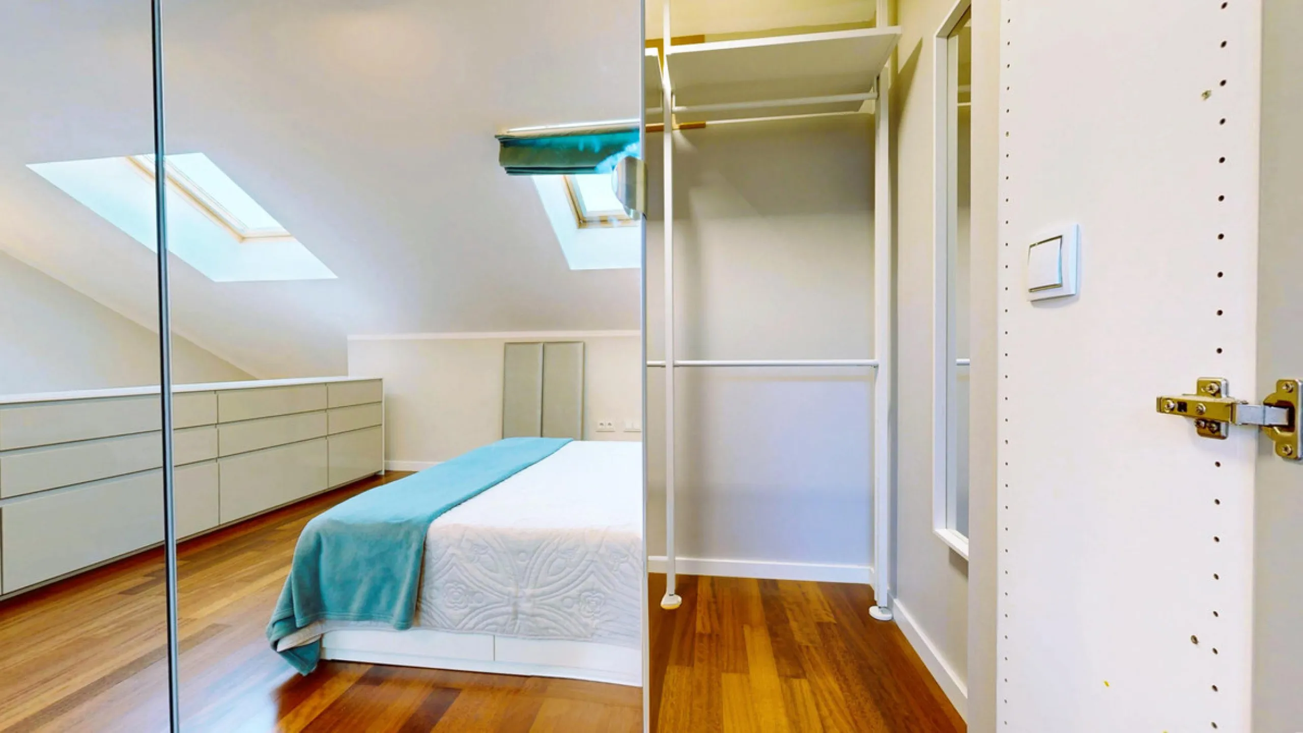 Apartment - Duplex в продаже в Málaga, Málaga. В доме 2 спален и 2 ванных комнат. Площадь дома 77 м²