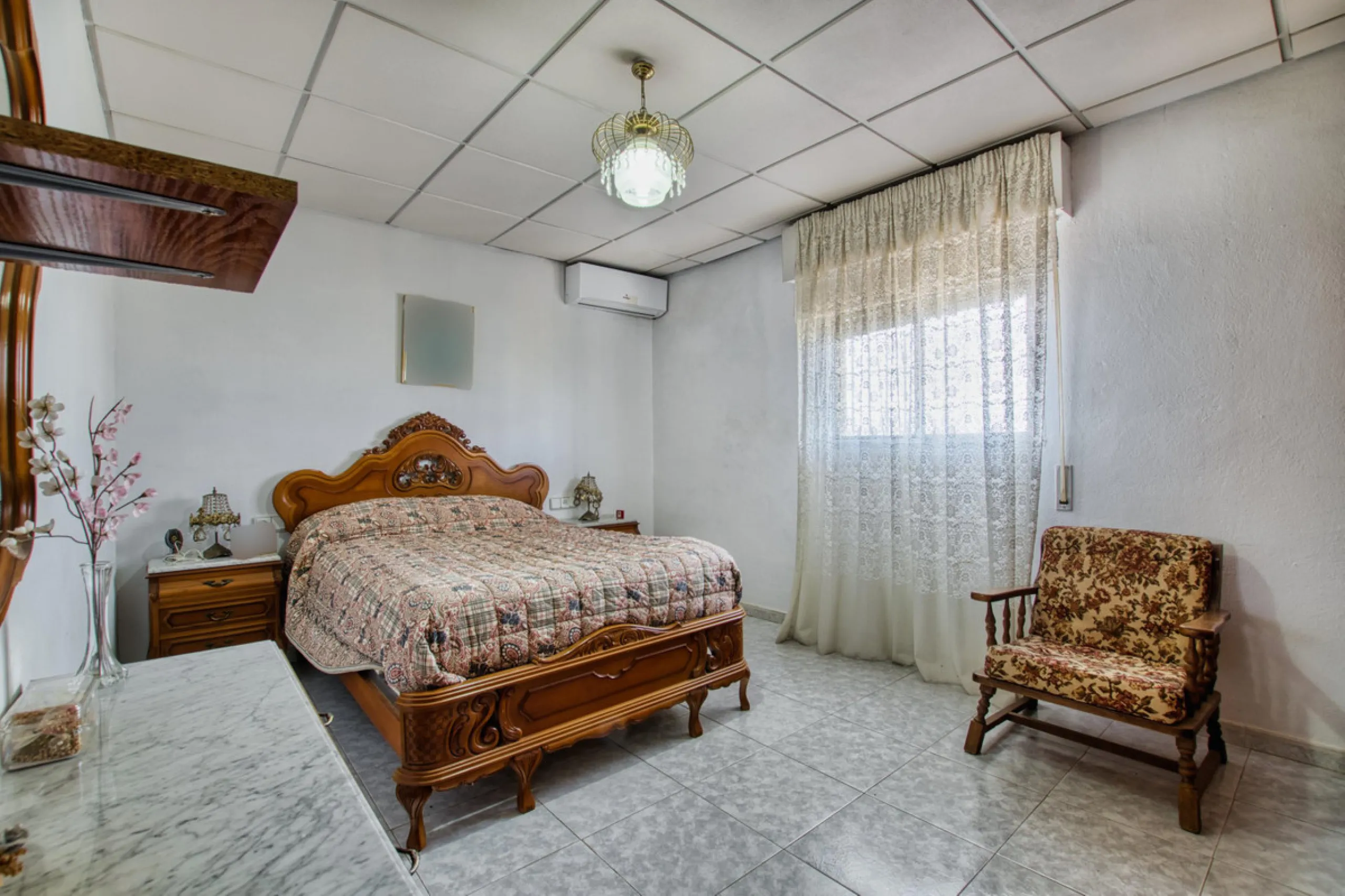 House - Finca - Cortijo в продаже в Málaga, Málaga. В доме 4 спален и 1 ванных комнат. Площадь дома 1777 м². Площадь участка 4000 м²